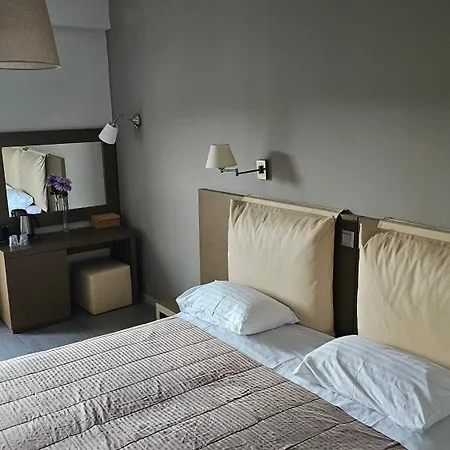 Hotel Idillion 2*